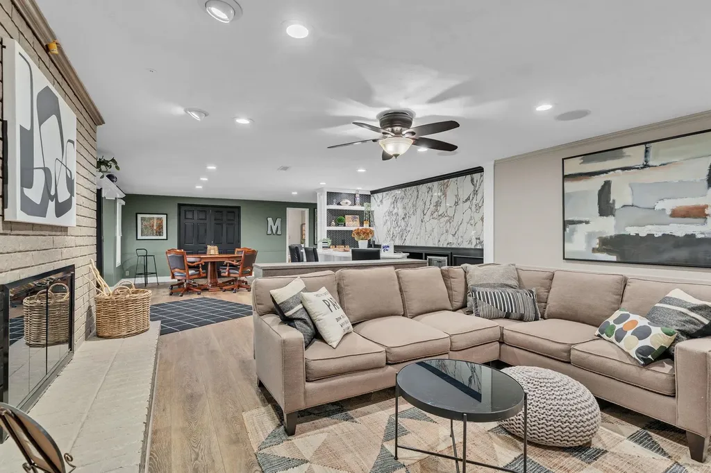 2522 N High Point Circle Wichita KS 67205