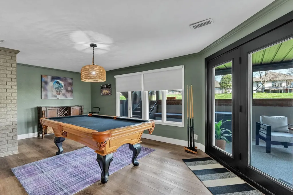 2522 N High Point Circle Wichita KS 67205