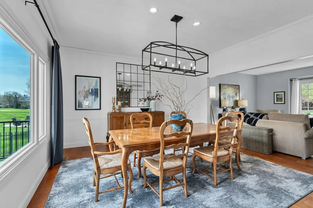 2522 N High Point Circle Wichita KS 67205