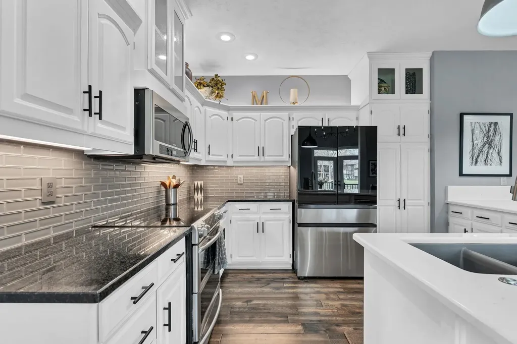2522 N High Point Circle Wichita KS 67205