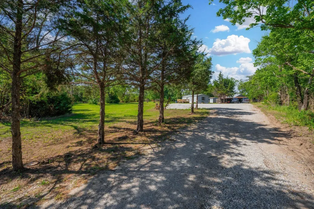 9901 E 103rd Street S Mulvane KS 67110