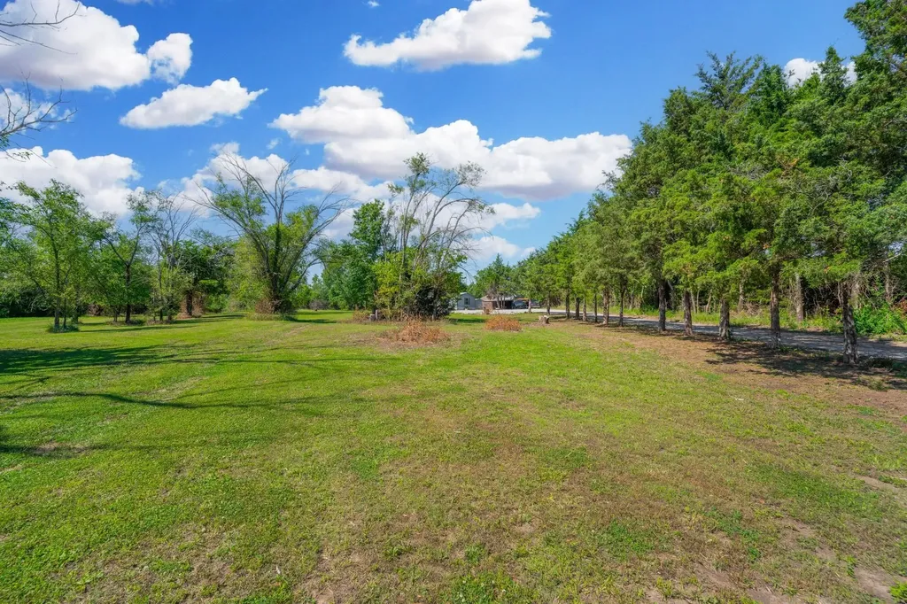 9901 E 103rd Street S Mulvane KS 67110