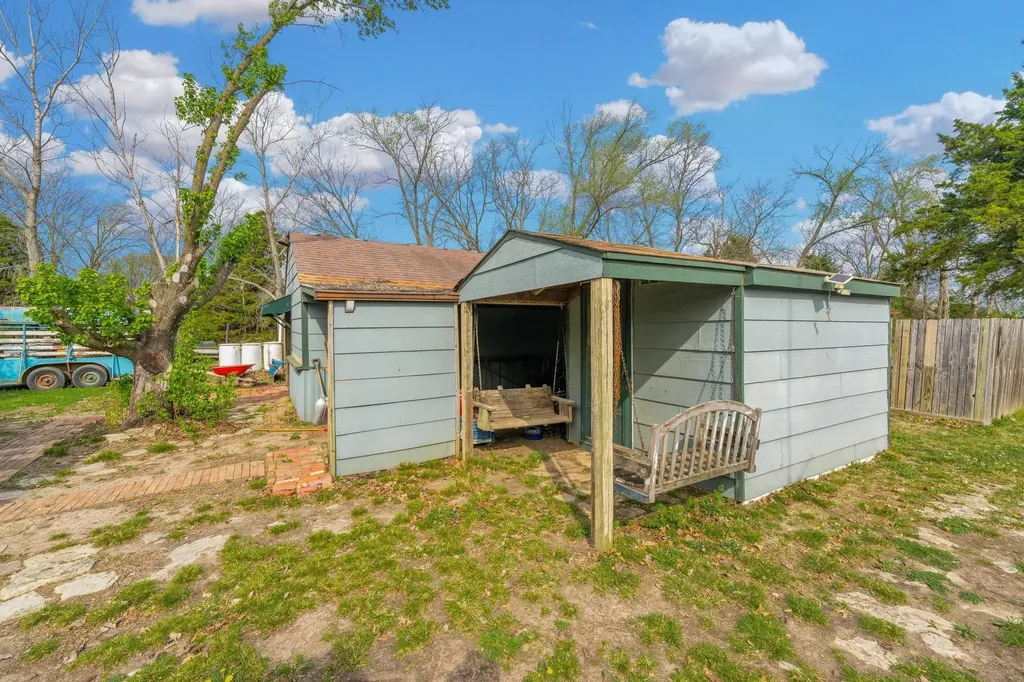 9901 E 103rd Street S Mulvane KS 67110