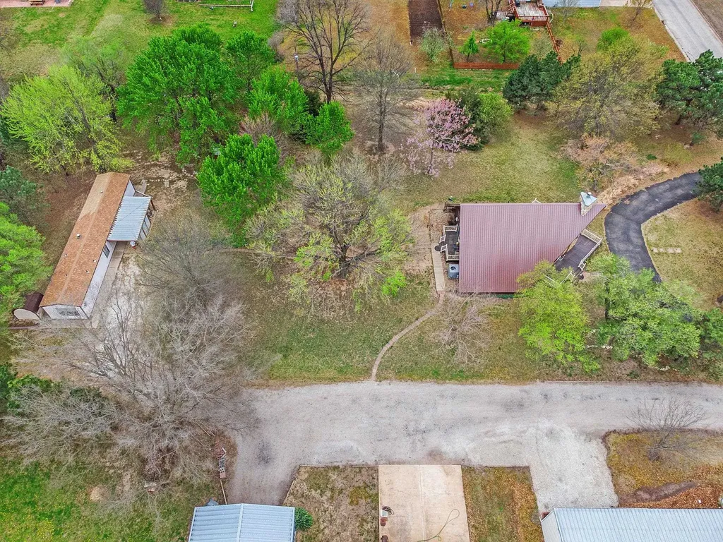 1107 Monroe Harper KS 67058