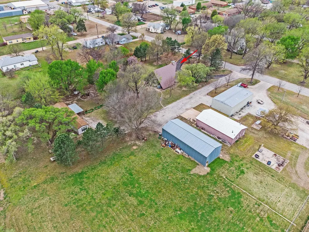 1107 Monroe Harper KS 67058