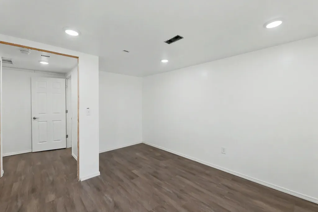 8026 E Morningside Street Wichita KS 67207