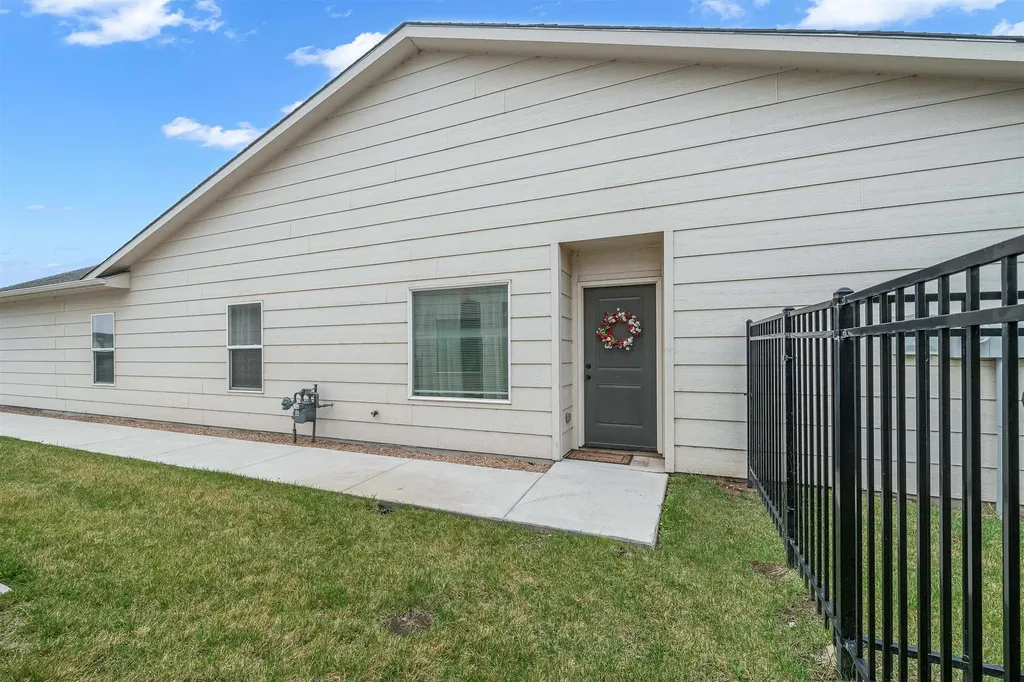 4357 N Sandplum Street Wichita KS 67205