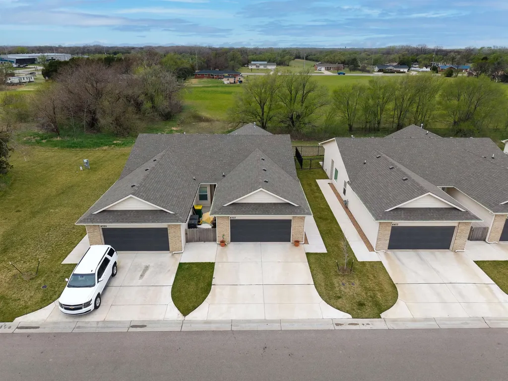 4357 N Sandplum Street Wichita KS 67205