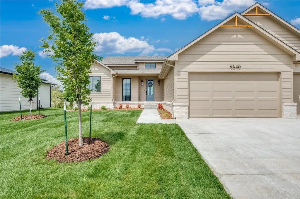 9646 W Cedar Lane Maize KS 67101