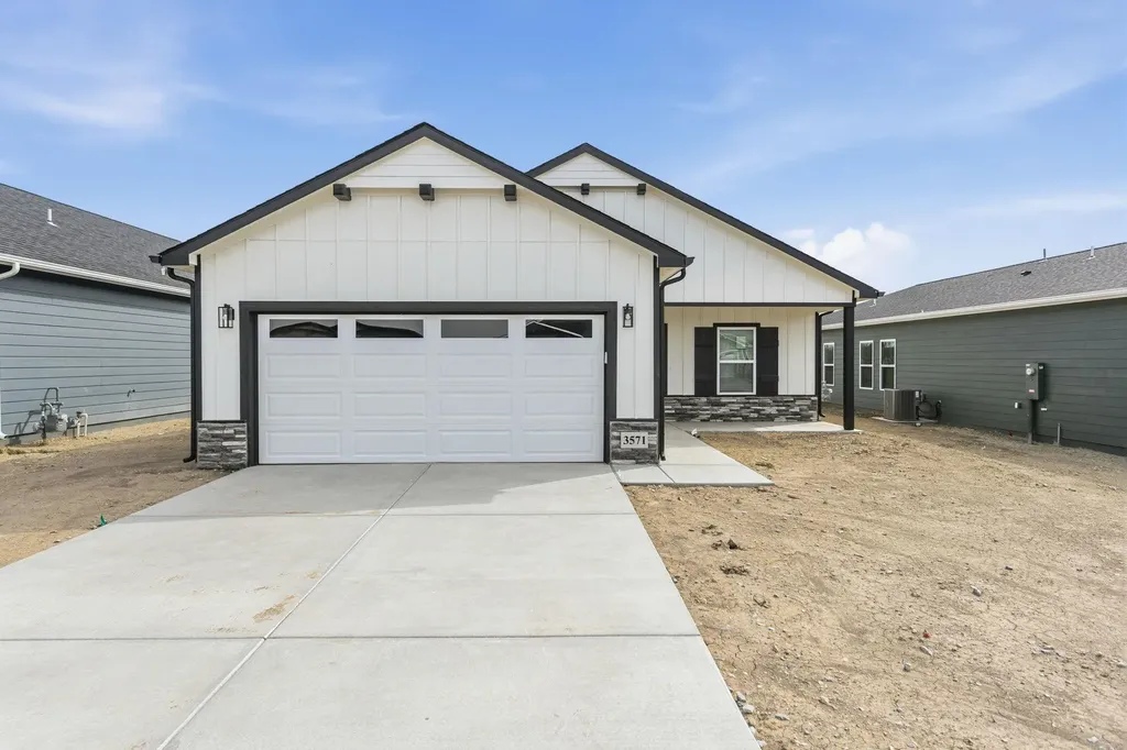 3571 E Hollandale Street Derby KS 67037-7820
