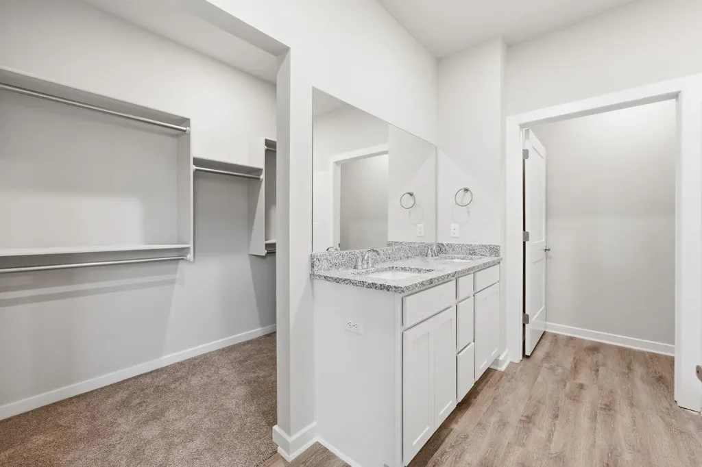 3571 E Hollandale Street Derby KS 67037-7820