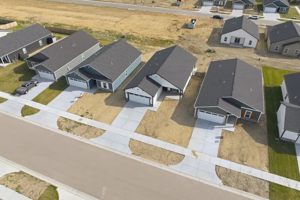 3571 E Hollandale Street Derby KS 67037-7820
