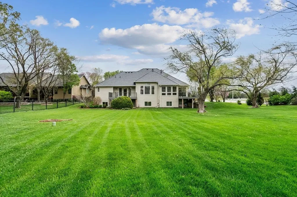 1401 N Sandpiper Street Wichita KS 67230