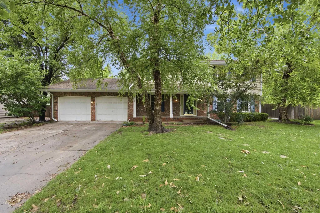 8302 E Limerick Wichita KS 67206