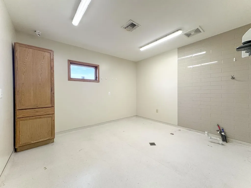 3223 W 13th Street N Wichita KS 67203