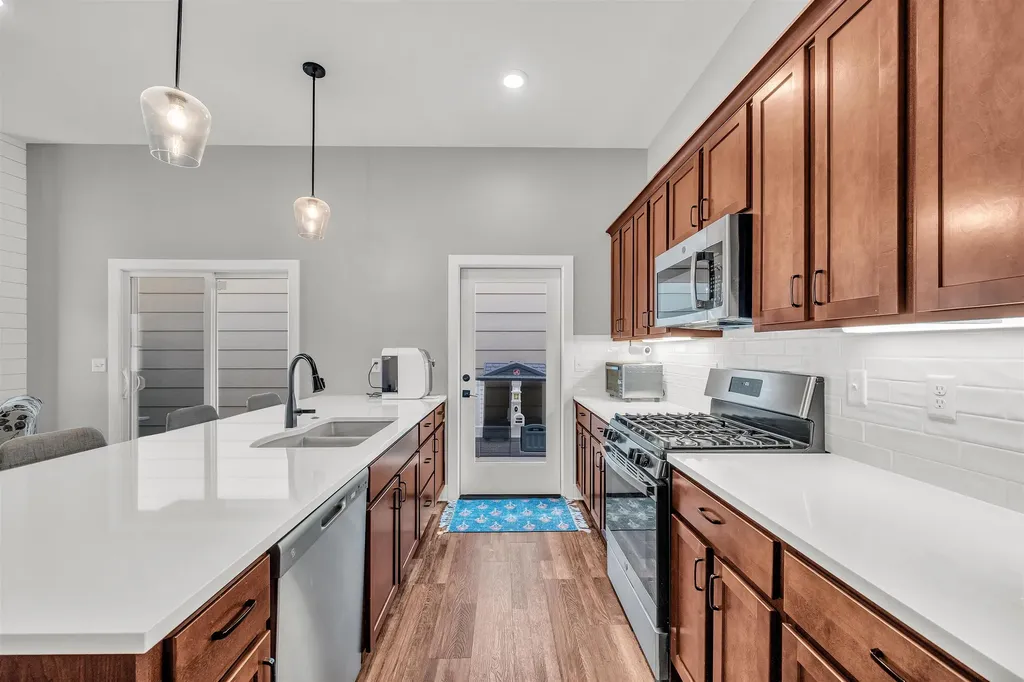 415 E Park Place Andover KS 67002