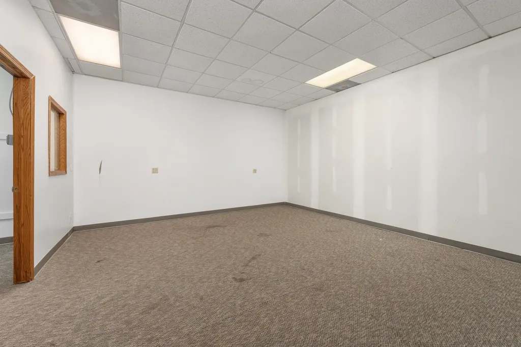 3312 W Douglas Wichita KS 67206