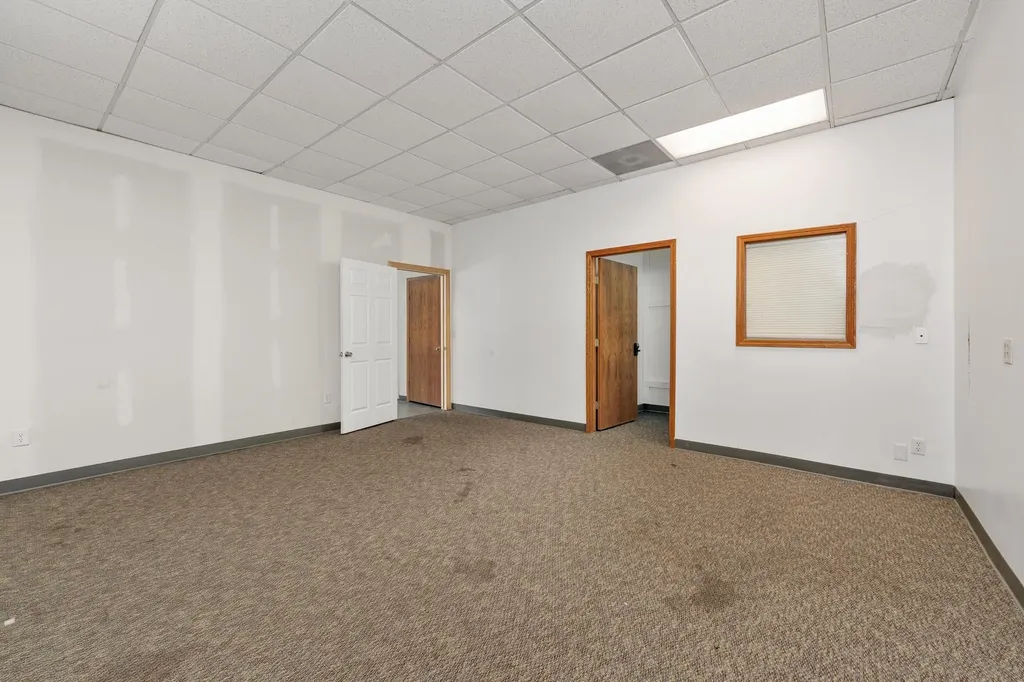 3312 W Douglas Wichita KS 67206