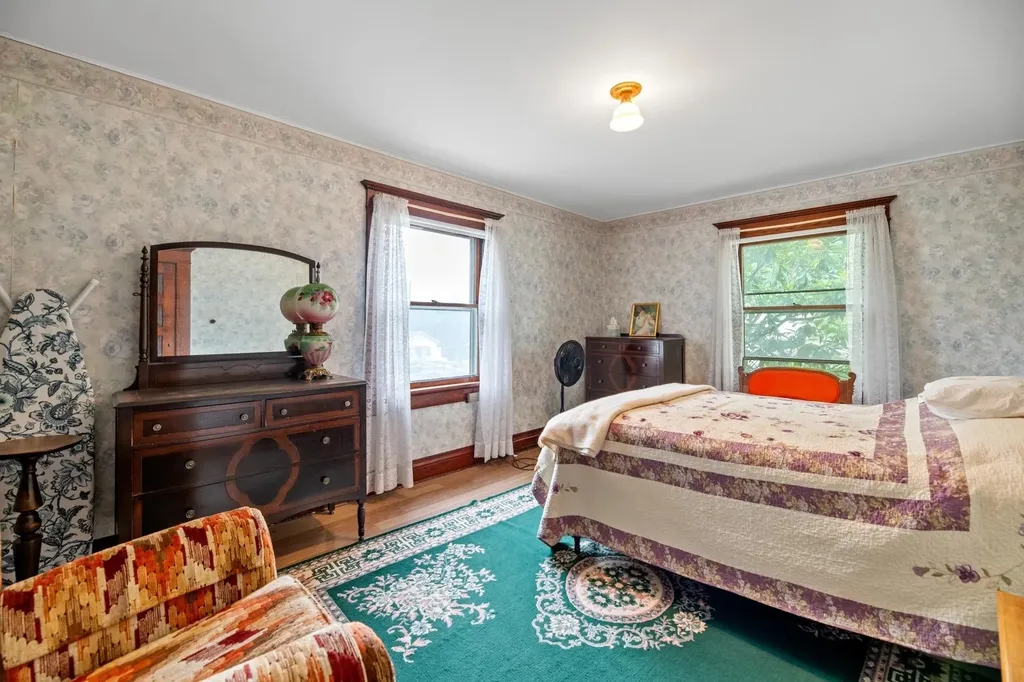 507 W 9th Winfield KS 67156