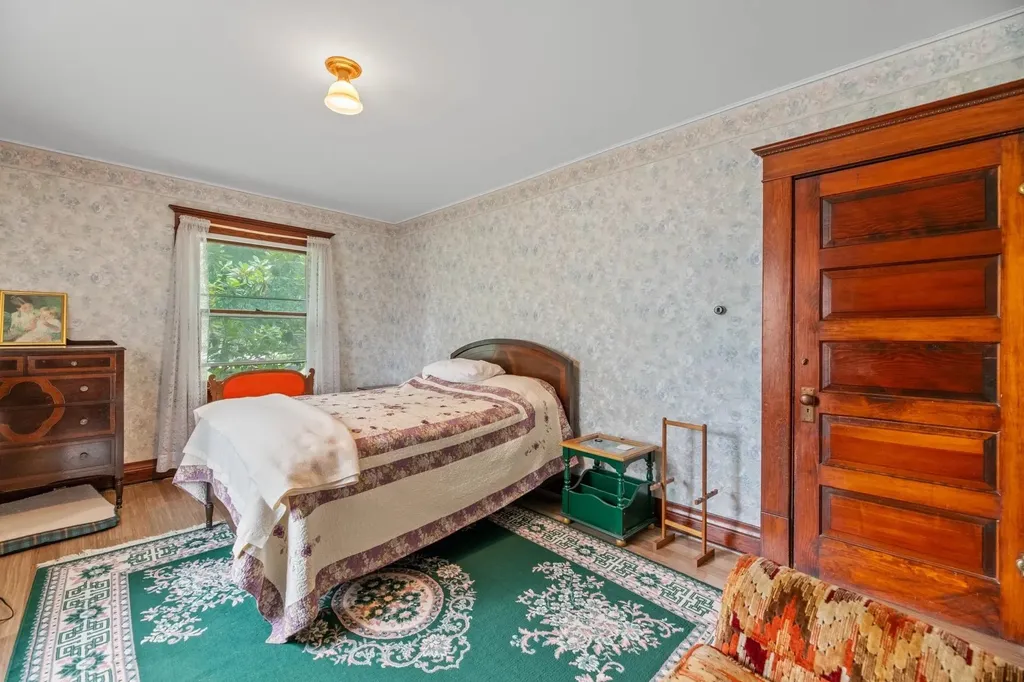 507 W 9th Winfield KS 67156