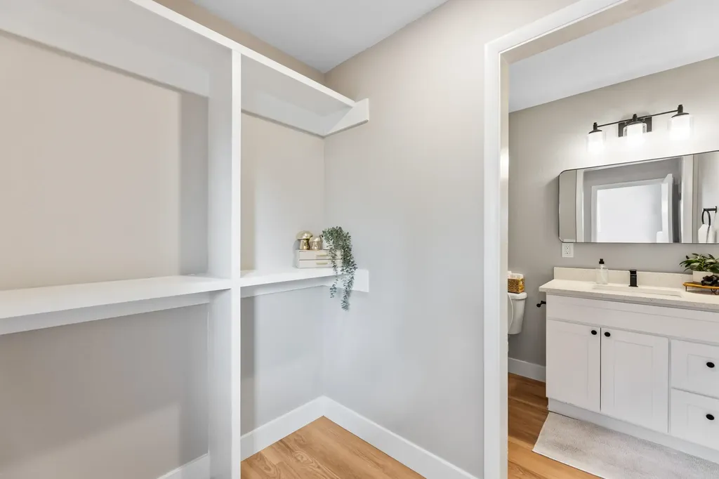 632 N Wolf Street Cheney KS 67025