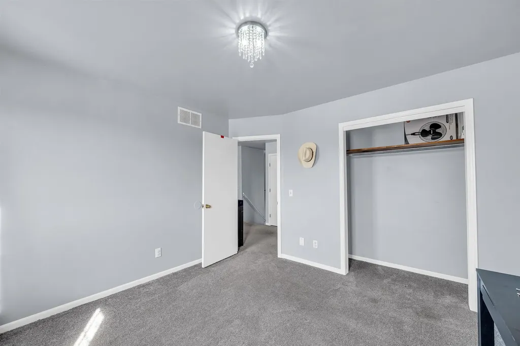 210 Hymer Drive Sedgwick KS 67135
