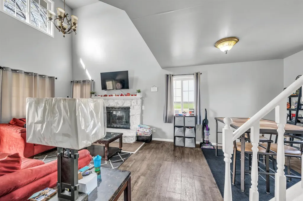 210 Hymer Drive Sedgwick KS 67135