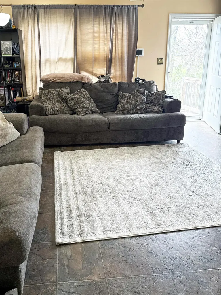 5101 E New Jersey Drive Wichita KS 67210-1528
