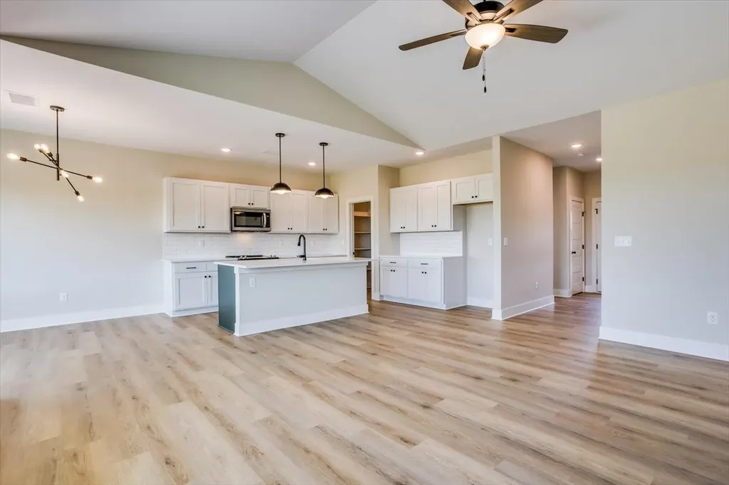 1017 Long Path Street Goddard KS 67052
