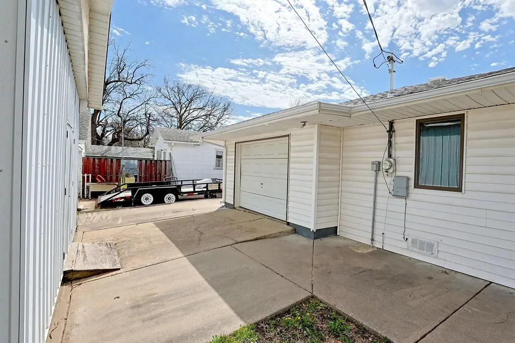 818 N Washington Street El Dorado KS 67042