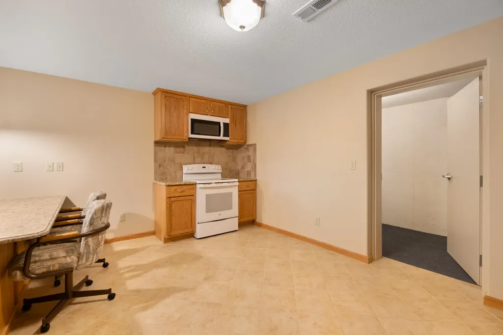 5200 W 103rd Street S Peck KS 67120
