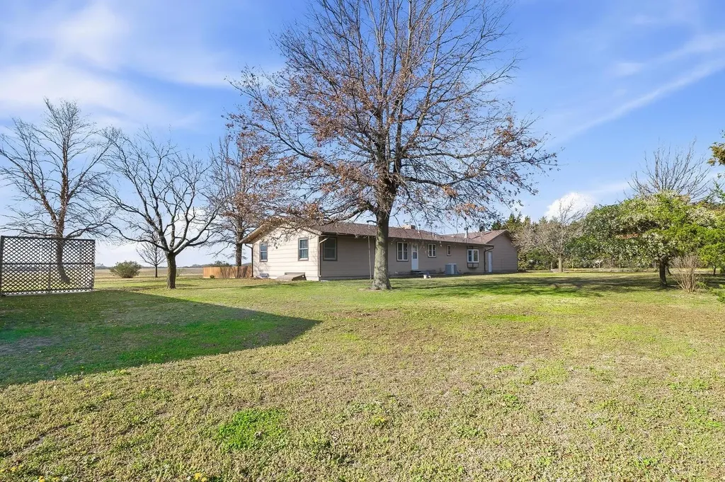 2416 W 111th Street S Peck KS 67120