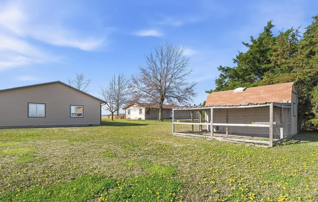 2416 W 111th Street S Peck KS 67120