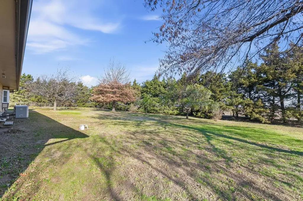 2416 W 111th Street S Peck KS 67120