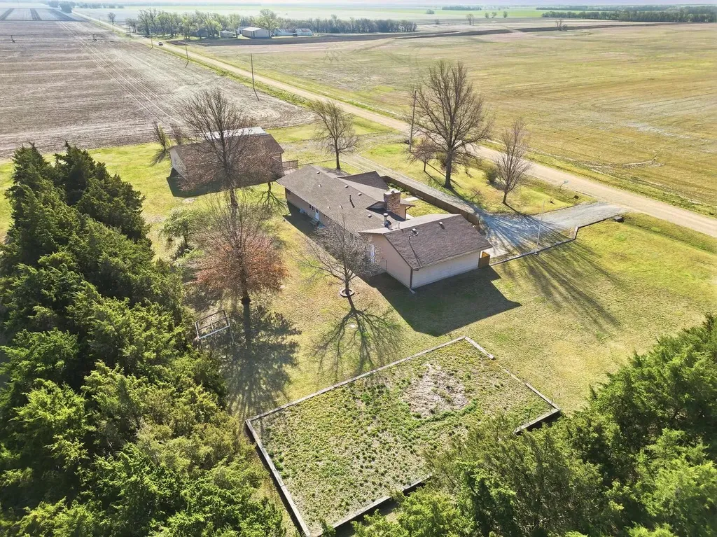 2416 W 111th Street S Peck KS 67120