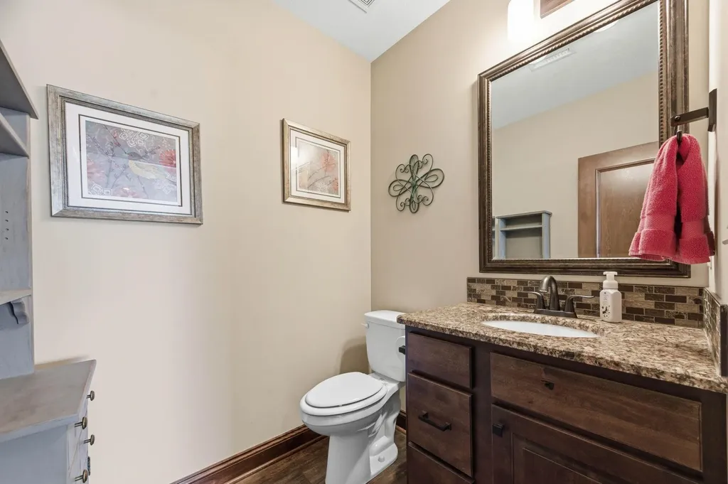 1109 E Rosemont Place Andover KS 67002