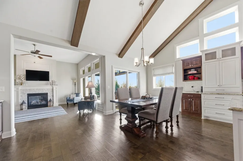 1109 E Rosemont Place Andover KS 67002