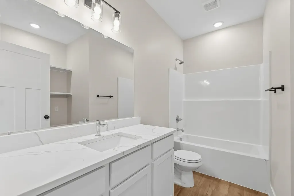 17012-14 W Lawson St Circle Goddard KS 67052