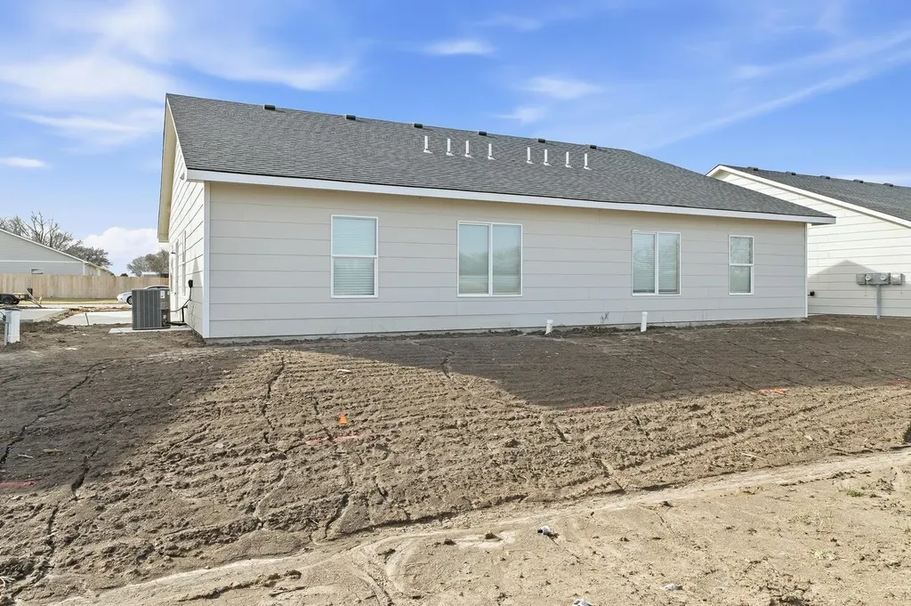 17012-14 W Lawson St Circle Goddard KS 67052