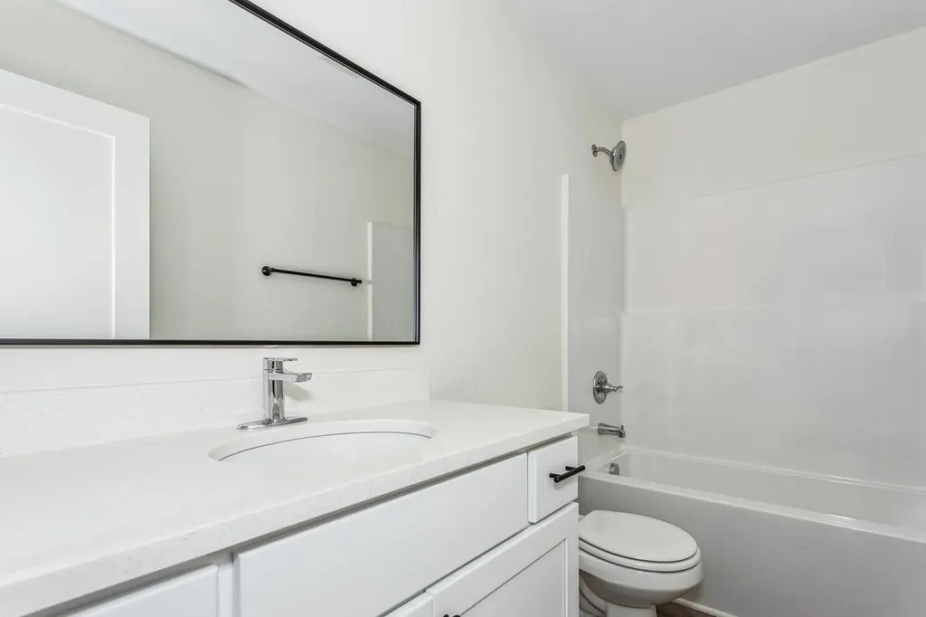183 N Indian Lakes Dr & 5 Additional Clearwater KS 67026