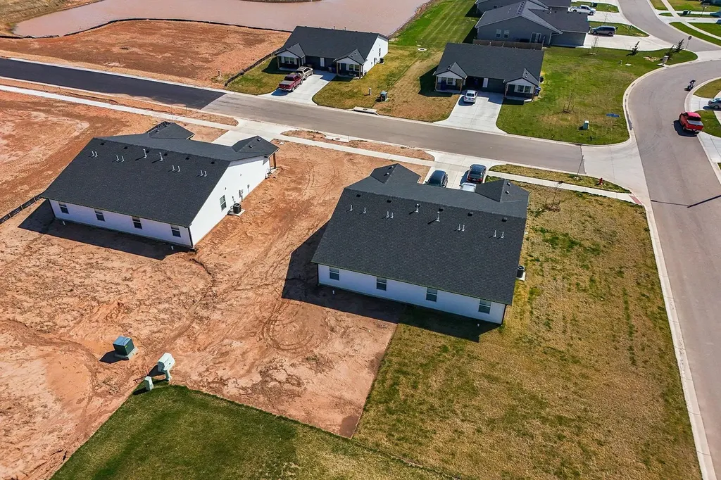 183 N Indian Lakes Dr & 5 Additional Clearwater KS 67026