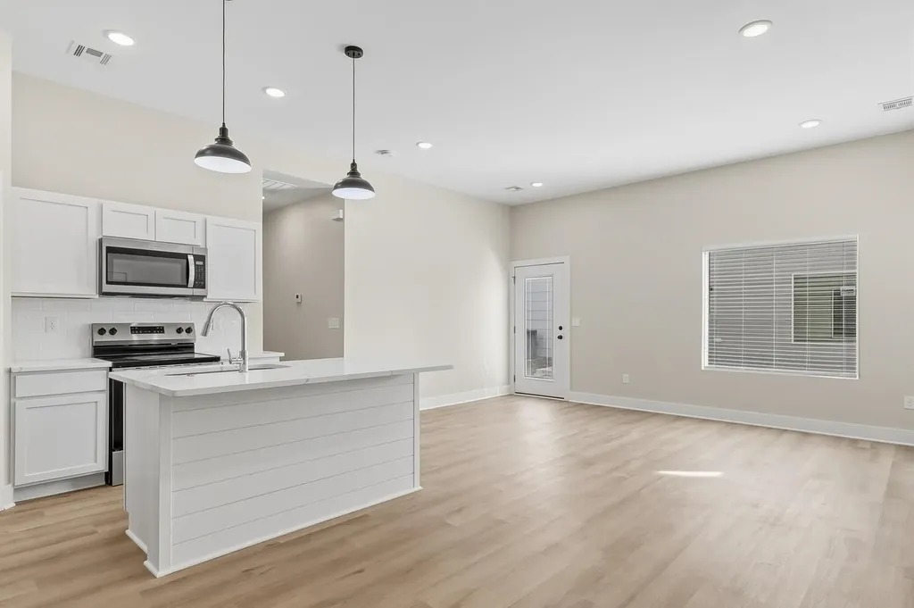 17124-26 W Lawson St Circle Goddard KS 67052