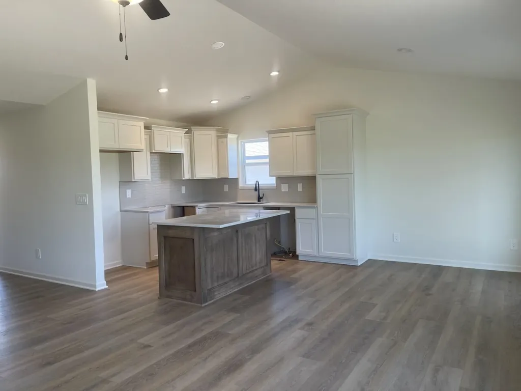 2228 E Chicory Street Andover KS 67002