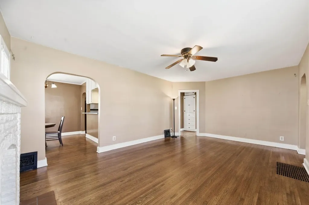 636 N Pershing Avenue Wichita KS 67208