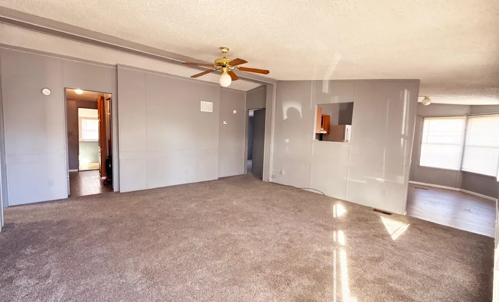 928 W Summey Street Haysville KS 67060