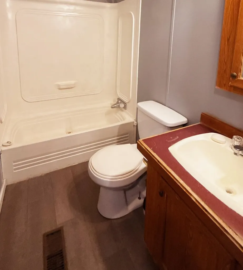 928 W Summey Street Haysville KS 67060