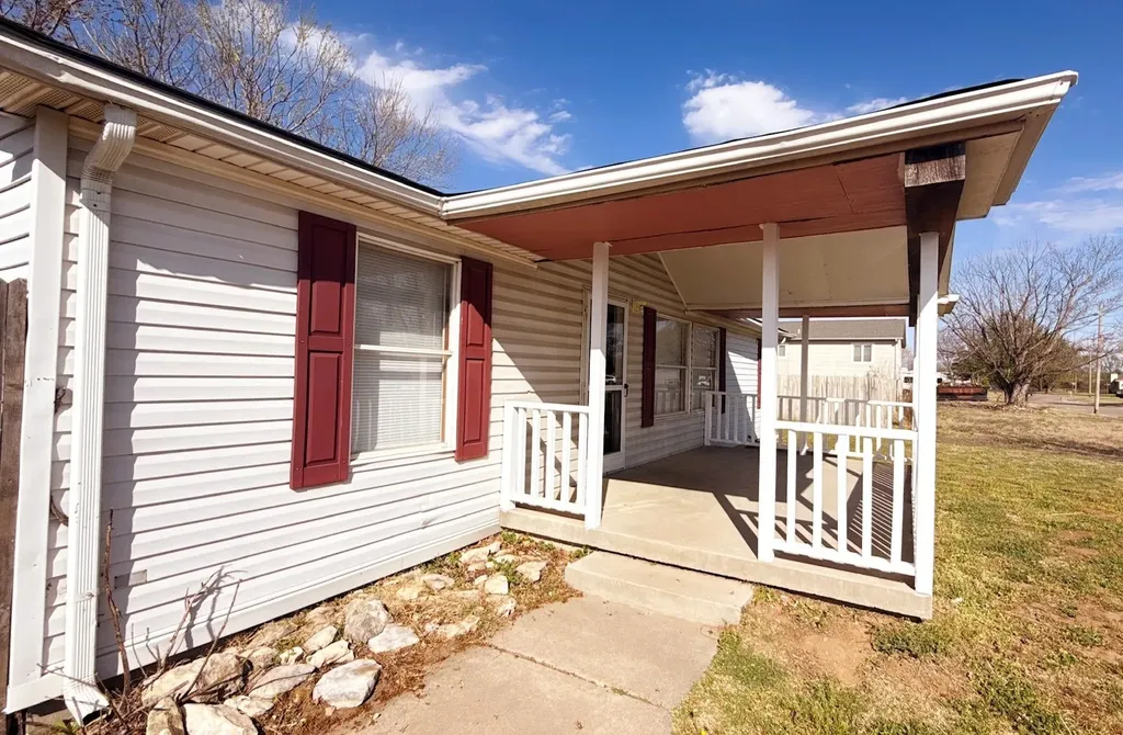 928 W Summey Street Haysville KS 67060