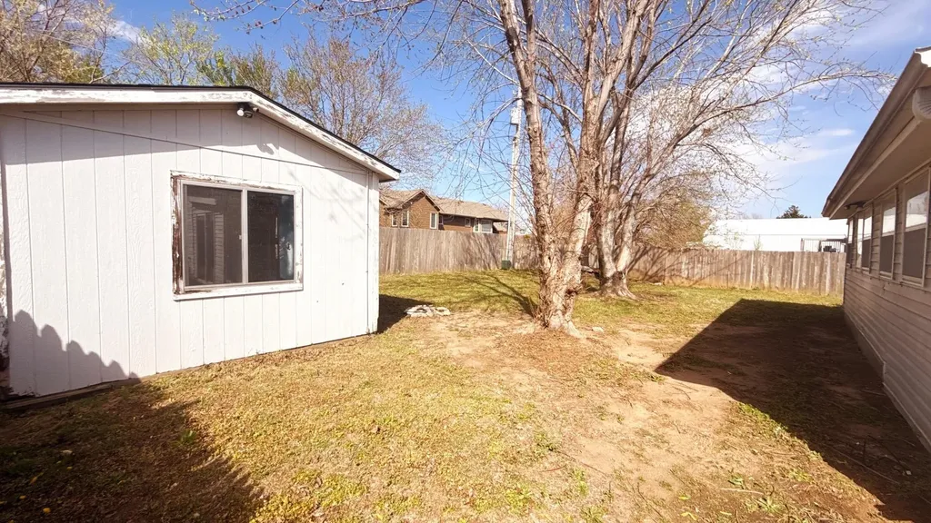 928 W Summey Street Haysville KS 67060