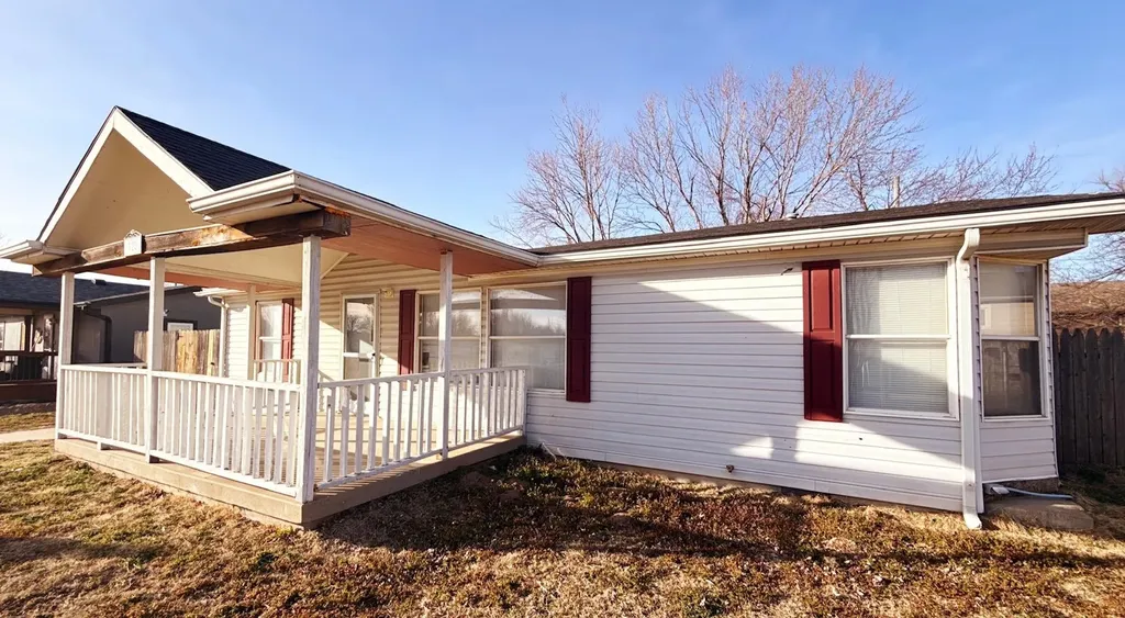928 W Summey Street Haysville KS 67060