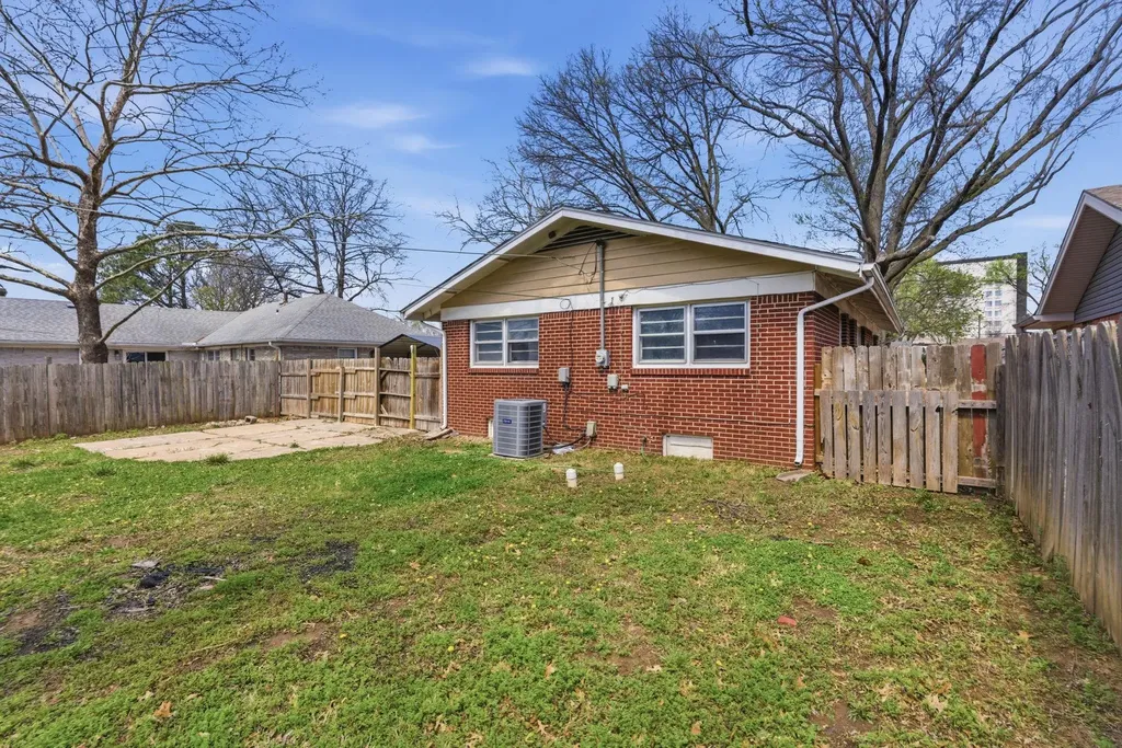 7903 E Indianapolis Street Wichita KS 67207